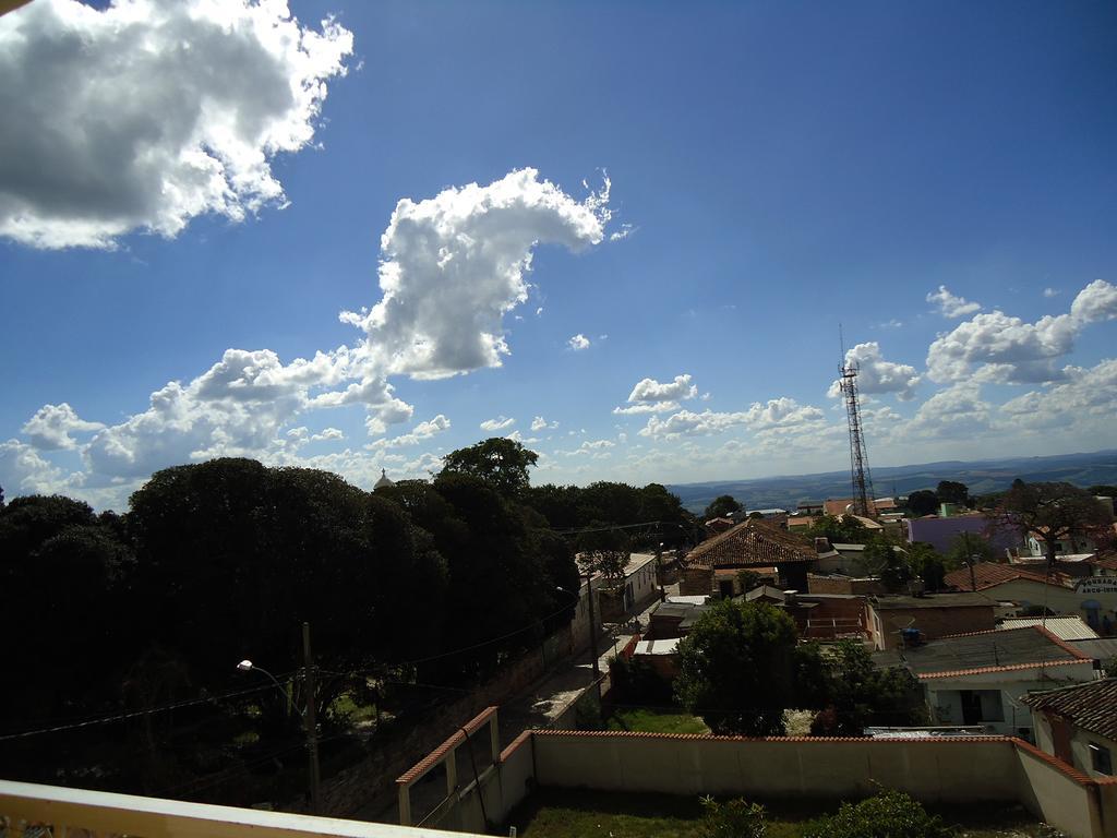 Pousada Reino Encantado - Sao Thome Das Letras - Minas Gerais เซาโตเมตัสเลตราส ภายนอก รูปภาพ