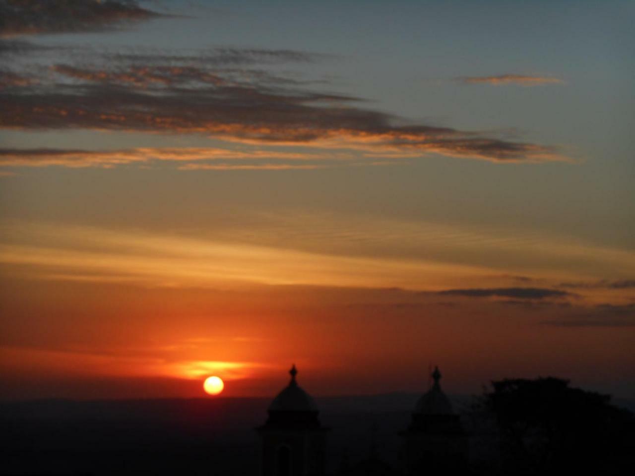 Pousada Reino Encantado - Sao Thome Das Letras - Minas Gerais เซาโตเมตัสเลตราส ภายนอก รูปภาพ